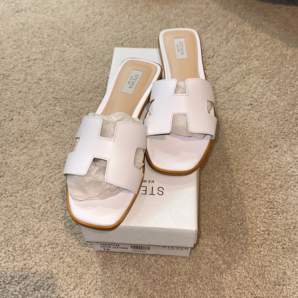 Steve Madden White Leather Slides Size 10